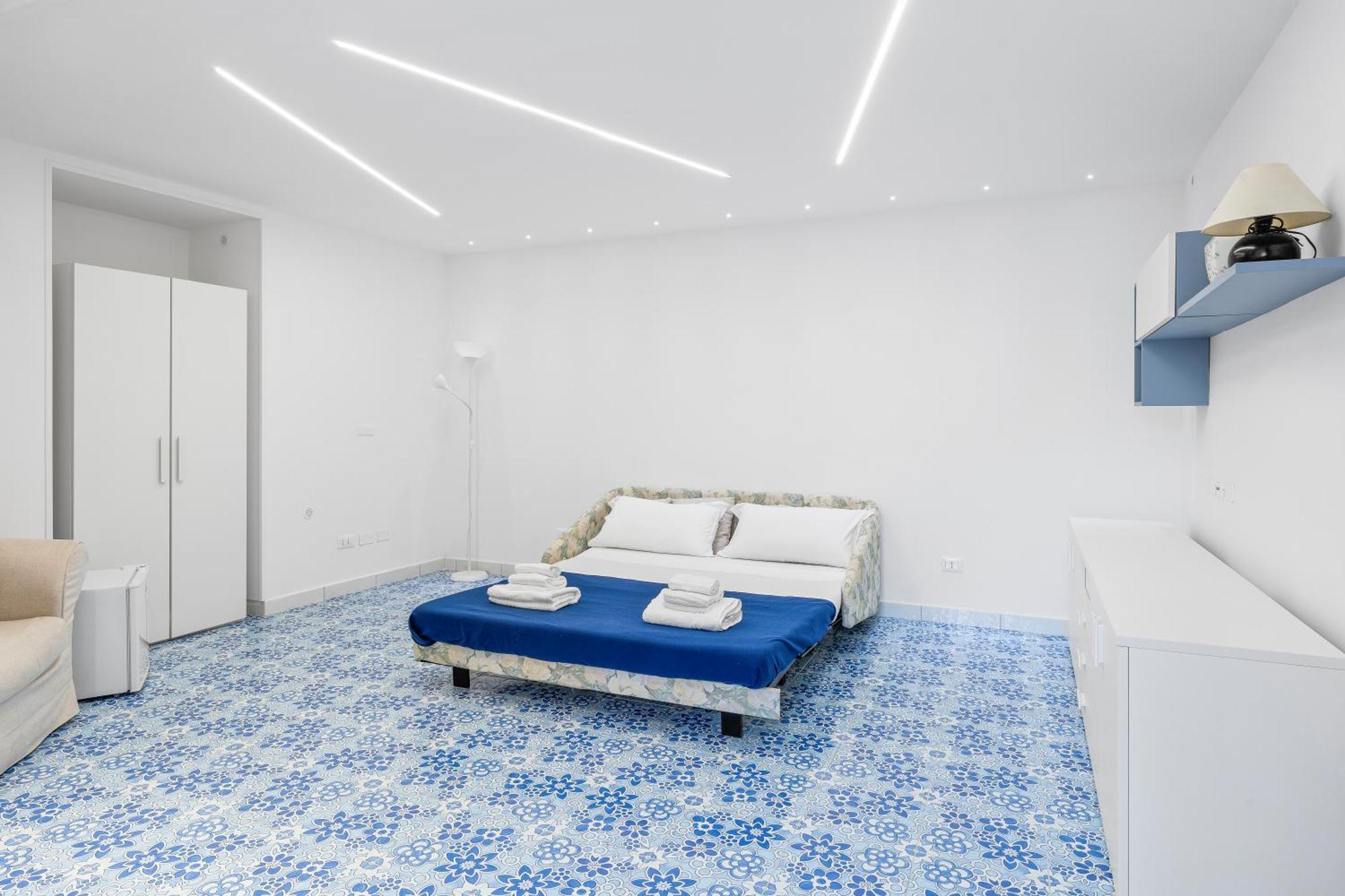 Luxe Minimal Duplex, Amalfi Coast - Airhome Вико Екуензе Екстериор снимка